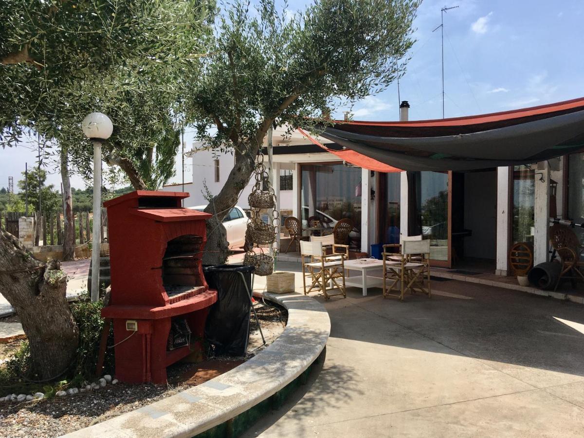 Music House A Castellana Grotte Confinante Via Per Turi 500M Dalle Grotte Exterior foto